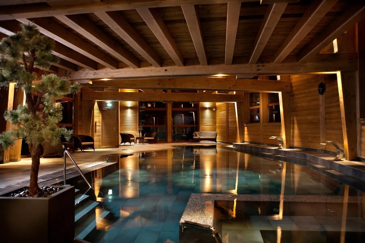 ***** Hotel Au Coeur Du Village La Clusaz France